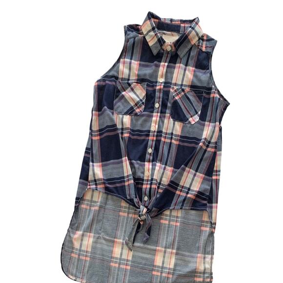 Via Penny Lane Reworked Apparel | Aaliyah Graphic Plaid Button Down Shirt Small - Picture 2 of 10